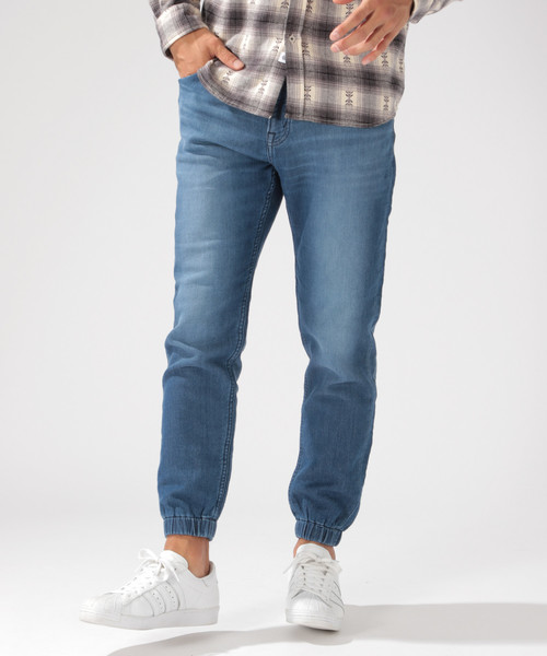 BAYFLOW(ベイフロー)の「ISKOデニムジョガーパンツ(デニムパンツ・メンズ・クリアブルー/アクア・SMALL/MEDIUM/LARGE)」の2枚目の写真