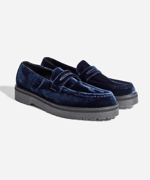 Saturdays NYC（サタデーズ ニューヨークシティ ）の「Idris Velvet Loafer（ドレスシューズ・メンズ・ブラック/ネイビー/レッド・25.0cm/26.0cm/27.0cm/28.0cm）」の3枚目の写真