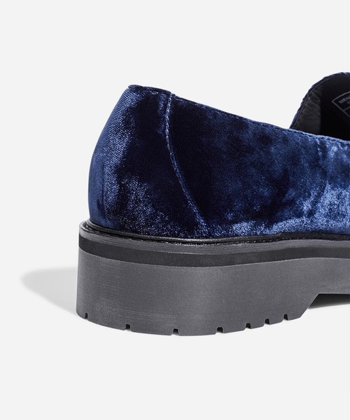 Saturdays NYC（サタデーズ ニューヨークシティ ）の「Idris Velvet Loafer（ドレスシューズ・メンズ・ブラック/ネイビー/レッド・25.0cm/26.0cm/27.0cm/28.0cm）」の8枚目の写真