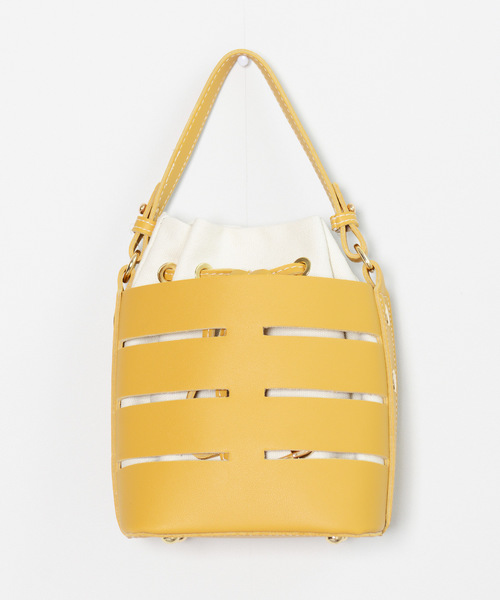 shopnikoniko(ショップニコニコ)の「アウトカットバケツバッグ(ショルダーバッグ・レディース・ホワイト/ブラック/ベージュ/イエロー・フリー)」の20枚目の写真