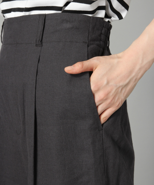 LOWRYS FARM（ローリーズファーム）の「アサコンワイドパンツ　826141（その他パンツ・レディース・ブラック/ブラウン/カーキ/アイボリー/ブラウン系その他/グレイッシュベージュ・MEDIUM/LARGE）」の14枚目の写真