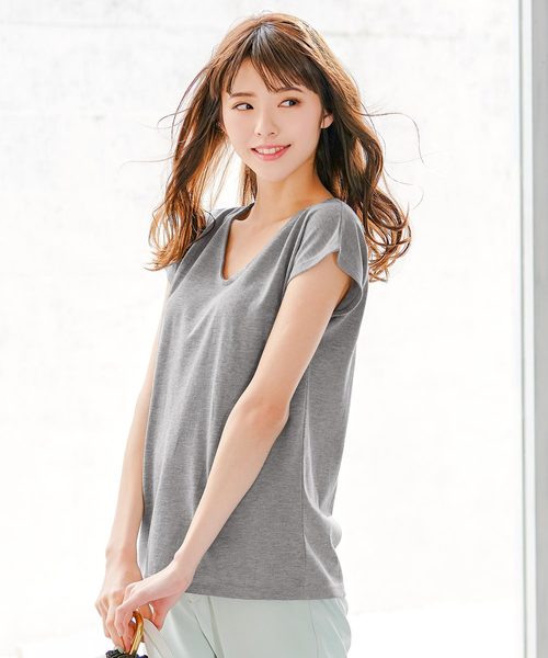 KOBE LETTUCE（コウベレタス）の「汗ジミ防止前後2WAY半袖Tシャツ（Tシャツ/カットソー・レディース・オフホワイト/ブルー系その他/グレー/ベージュ/ブラック/ホワイト×ブラック・FREE）」の5枚目の写真