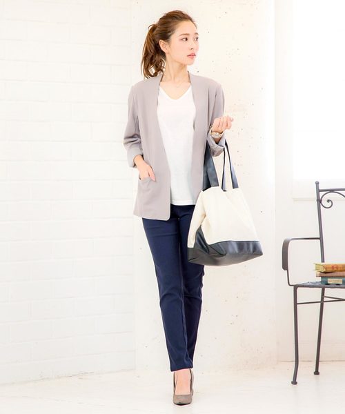 KOBE LETTUCE（コウベレタス）の「汗ジミ防止前後2WAY半袖Tシャツ（Tシャツ/カットソー・レディース・オフホワイト/ブルー系その他/グレー/ベージュ/ブラック/ホワイト×ブラック・FREE）」の13枚目の写真