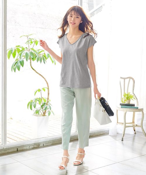 KOBE LETTUCE（コウベレタス）の「汗ジミ防止前後2WAY半袖Tシャツ（Tシャツ/カットソー・レディース・オフホワイト/ブルー系その他/グレー/ベージュ/ブラック/ホワイト×ブラック・FREE）」の10枚目の写真