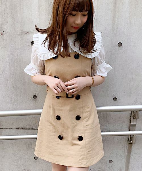 apres jour(アプレジュール)の「トレンチ風ジャンスカ【ZOZOTOWN限定アイテム】(ワンピース・レディース・ベージュ/オフホワイト・フリー)」の6枚目の写真