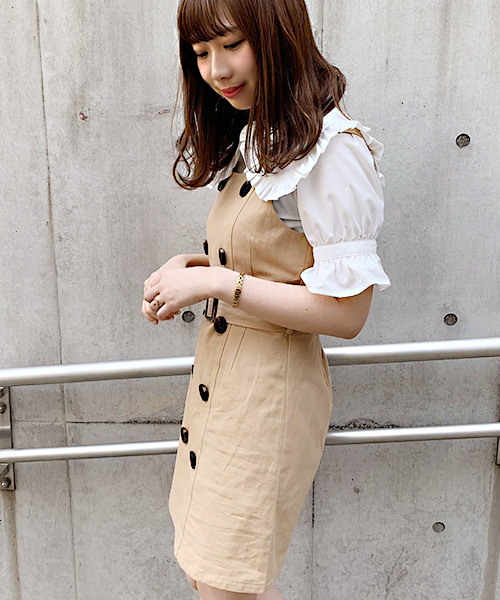apres jour(アプレジュール)の「トレンチ風ジャンスカ【ZOZOTOWN限定アイテム】(ワンピース・レディース・ベージュ/オフホワイト・フリー)」の8枚目の写真