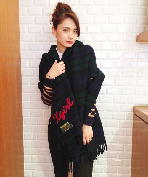 X-girl（エックスガール）の「X-girl×TWEEDMILL（ストール/ショール・レディース・マルチ/ネイビー・ONE SIZE）」の4枚目の写真