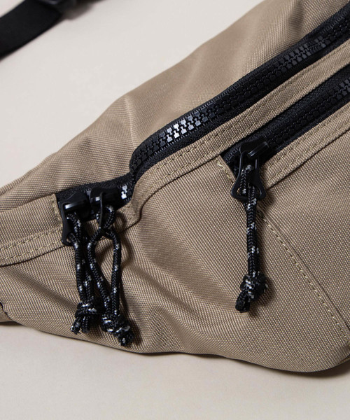 CONVERSE（コンバース）の「∴WEGO/CONVERSE 別注ロゴウエストバッグ（ショルダーバッグ・メンズ・ワイン/カーキ/ベージュ/ブルー系その他/ブラック/ライトピンク/ライトパープル・FREE）」の20枚目の写真