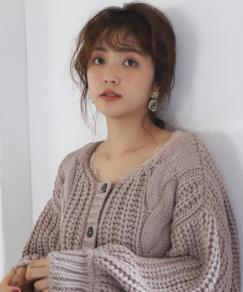 one after another NICE CLAUP（ワンアフターアナザーナイスクラップ）の「ケーブルニットカーディガン（カーディガン/ボレロ・レディース・ベージュ/アイボリー/ピンク系その他/ボルドー/ブラック・FREE）」の7枚目の写真