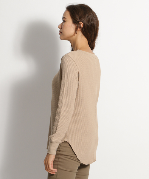 niko and...（ニコアンド）の「ベーシックワッフルプルオーバー（Tシャツ/カットソー・レディース・ベージュ/カーキ/オフホワイト/レッド・MEDIUM/LARGE）」の10枚目の写真