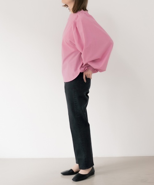 LOWRYS FARM（ローリーズファーム）の「ＣＯＮＥトラウザーパンツ　870613（デニムパンツ・レディース・ブラック/ブルー/ワンウォッシュ/アイボリー/ホワイト/ブルー系その他・MEDIUM/LARGE）」の17枚目の写真