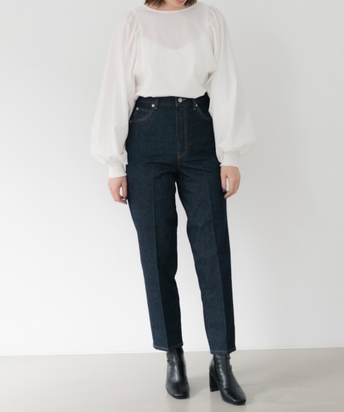 LOWRYS FARM（ローリーズファーム）の「ＣＯＮＥトラウザーパンツ　870613（デニムパンツ・レディース・ブラック/ブルー/ワンウォッシュ/アイボリー/ホワイト/ブルー系その他・MEDIUM/LARGE）」の16枚目の写真