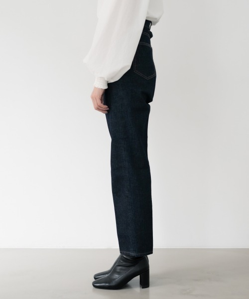 LOWRYS FARM（ローリーズファーム）の「ＣＯＮＥトラウザーパンツ　870613（デニムパンツ・レディース・ブラック/ブルー/ワンウォッシュ/アイボリー/ホワイト/ブルー系その他・MEDIUM/LARGE）」の10枚目の写真