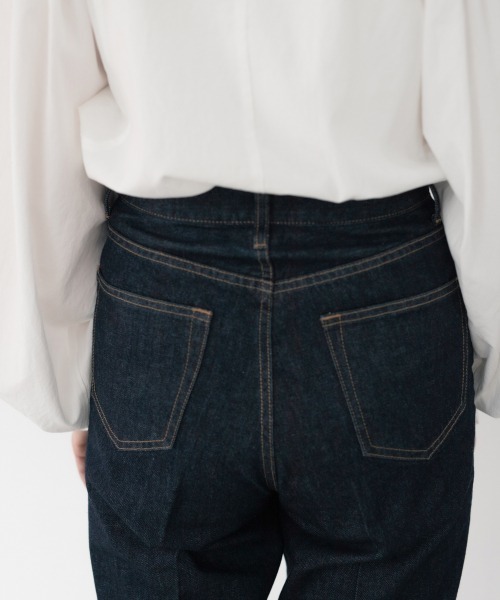 LOWRYS FARM（ローリーズファーム）の「ＣＯＮＥトラウザーパンツ　870613（デニムパンツ・レディース・ブラック/ブルー/ワンウォッシュ/アイボリー/ホワイト/ブルー系その他・MEDIUM/LARGE）」の18枚目の写真