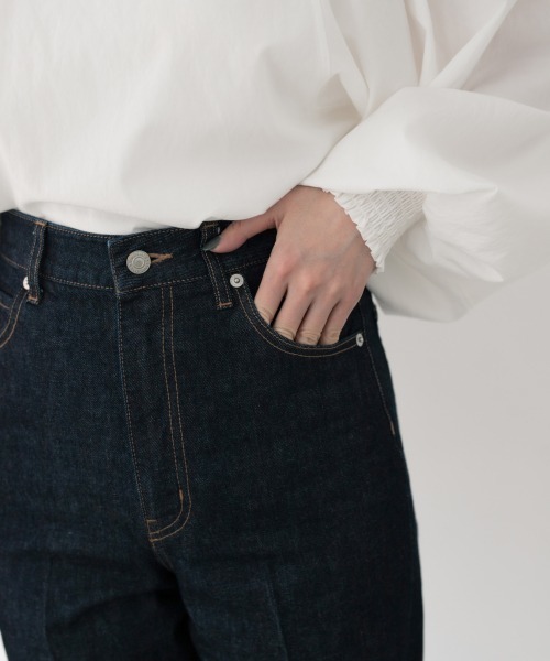 LOWRYS FARM（ローリーズファーム）の「ＣＯＮＥトラウザーパンツ　870613（デニムパンツ・レディース・ブラック/ブルー/ワンウォッシュ/アイボリー/ホワイト/ブルー系その他・MEDIUM/LARGE）」の8枚目の写真