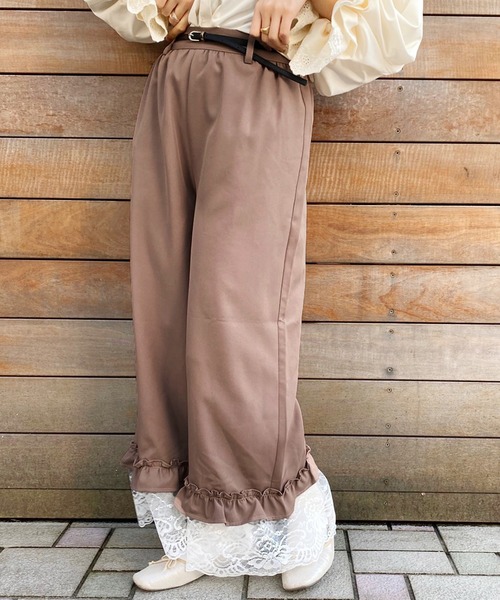 apres jour(アプレジュール)の「裾レースギャザーパンツ【ZOZOTOWN限定アイテム】(その他パンツ・レディース・ブラック/モカ/アイボリー・フリー)」の3枚目の写真