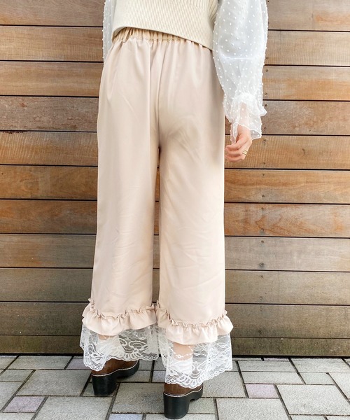apres jour(アプレジュール)の「裾レースギャザーパンツ【ZOZOTOWN限定アイテム】(その他パンツ・レディース・ブラック/モカ/アイボリー・フリー)」の6枚目の写真