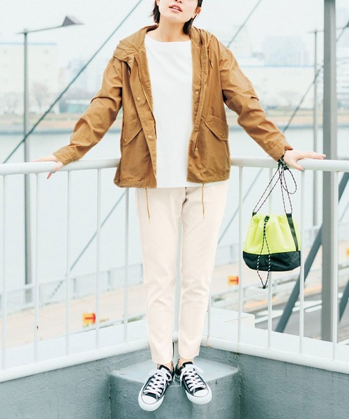 Live in comfort(リブインコンフォート)の「リブ イン コンフォート 抗菌防臭加工がうれしい シルケットコットンのシンプルTシャツ(Tシャツ/カットソー・レディース・ホワイト/ブラック/ベージュ/オレンジ系その他/グリーン系その他・SMALL/MEDIUM/LARGE/X-LARGE/XX-LARGE/XXX-LARGE)」の15枚目の写真