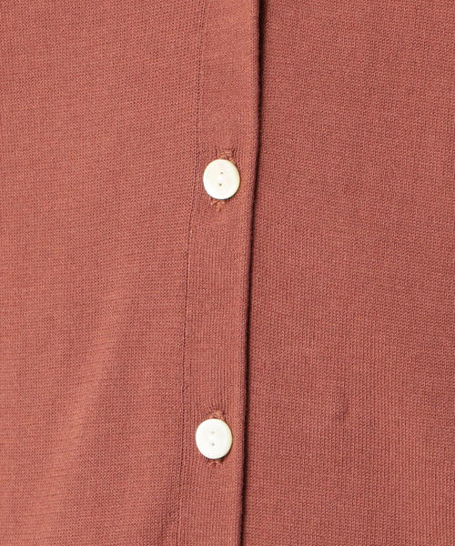 TOMORROWLAND （トゥモローランド）の「ハイゲージコットン Vネックカーディガン（カーディガン/ボレロ・レディース・グレー/ダークブラウン/ライトベージュ・S/L）」の12枚目の写真