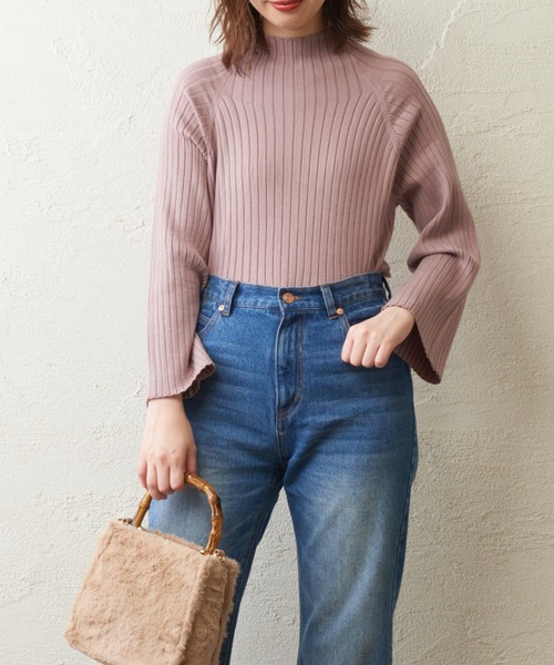 natural couture(ナチュラルクチュール)の「【WEB限定】もちもちラグランフレアスリーブニット(ニット/セーター・レディース・アイボリー/モカ/レンガ/ブラック/ラベンダー・FREE)」の4枚目の写真