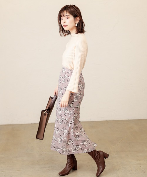 natural couture(ナチュラルクチュール)の「【WEB限定】もちもちラグランフレアスリーブニット(ニット/セーター・レディース・アイボリー/モカ/レンガ/ブラック/ラベンダー・FREE)」の10枚目の写真