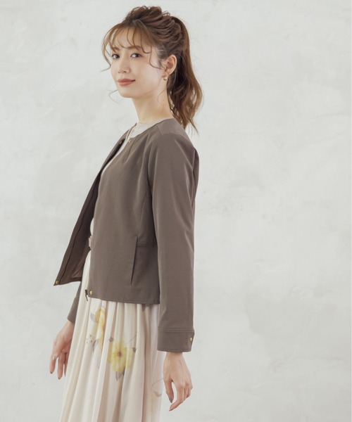 12Twelve Agenda(トゥエルブ アジェンダ)の「フェイクレザーノーカラーブルゾン(ブルゾン・レディース・ブラウン/ベージュ・M)」の8枚目の写真