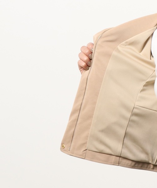12Twelve Agenda(トゥエルブ アジェンダ)の「フェイクレザーノーカラーブルゾン(ブルゾン・レディース・ブラウン/ベージュ・M)」の16枚目の写真
