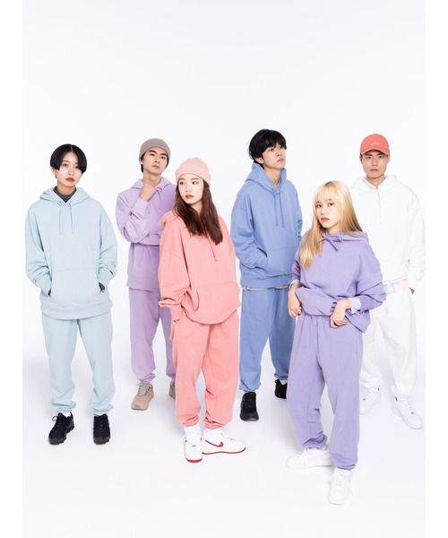 ♦︎GAP 光るパーカー♦︎完売品‼️