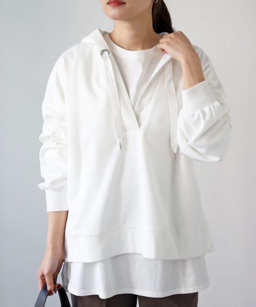 each（イーチ）の「Ｖネックパーカー（Tシャツ/カットソー・レディース・ホワイト/ベージュ/グレー・MEDIUM）」の11枚目の写真