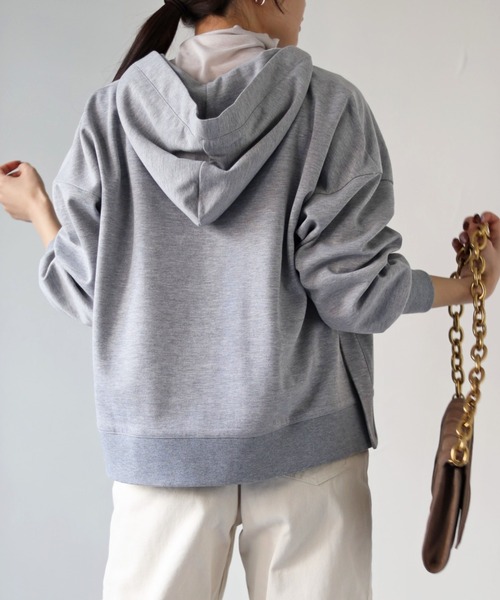 each（イーチ）の「Ｖネックパーカー（Tシャツ/カットソー・レディース・ホワイト/ベージュ/グレー・MEDIUM）」の7枚目の写真