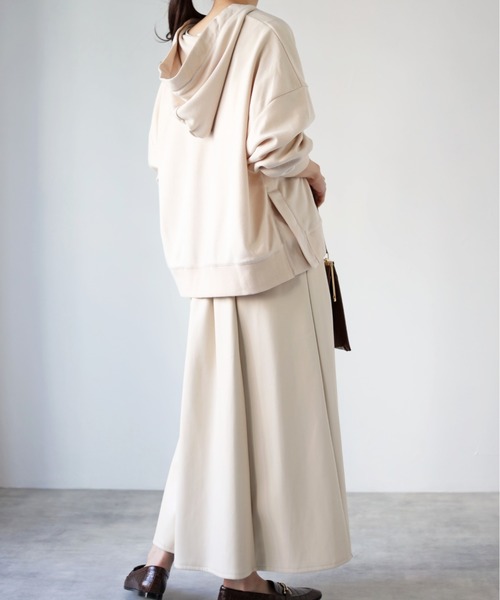 each（イーチ）の「Ｖネックパーカー（Tシャツ/カットソー・レディース・ホワイト/ベージュ/グレー・MEDIUM）」の8枚目の写真