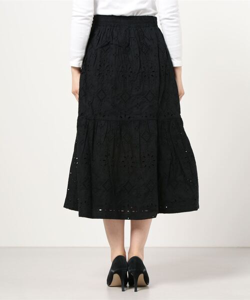 GAP（ギャップ）の「アイレット ミディスカート（スカート・レディース・ホワイト/ブラック/ブルー・M/XXS/L/XS/S）」の22枚目の写真