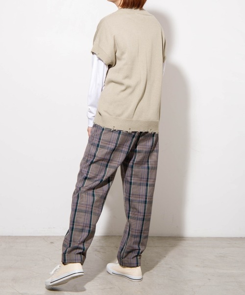 WEGO(ウィゴー)の「WEGO/ダメージニットベスト(ベスト・レディース・ホワイト/ブラック/サックスブルー/グリーン・FREE)」の6枚目の写真