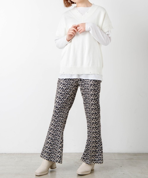 WEGO(ウィゴー)の「WEGO/ダメージニットベスト(ベスト・レディース・ホワイト/ブラック/サックスブルー/グリーン・FREE)」の5枚目の写真