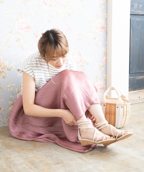 flune(フリューン)の「グラディエーターウェッジサンダル(サンダル・レディース・アイボリー/ブラック/グレイッシュベージュ/パイソン・XS/S/M/L/LL/3L)」の22枚目の写真