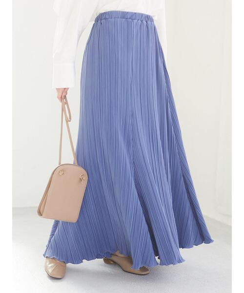 Green　Parks（グリーンパークス）の「プリーツサテンロングスカート＊（スカート・レディース・ブラック/グレー/ブルー/ライトベージュ・FREE）」の5枚目の写真