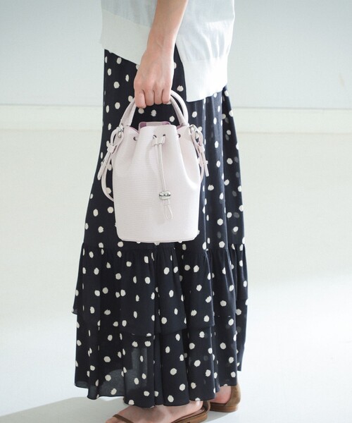 TOFF&LOADSTONE（トフアンドロードストーン）の「TOFF&LOADSTONE / ランタン リザード バッグ（ショルダーバッグ・レディース・ホワイト系その他2/ブラック系その他2/ピンク・ONE SIZE）」の3枚目の写真