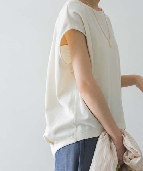 URBAN RESEARCH（アーバンリサーチ）の「ブークレライトリバートップス（Tシャツ/カットソー・レディース・グレー系その他/アイボリー・FREE）」の3枚目の写真