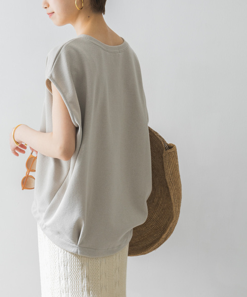 URBAN RESEARCH（アーバンリサーチ）の「ブークレライトリバートップス（Tシャツ/カットソー・レディース・グレー系その他/アイボリー・FREE）」の6枚目の写真