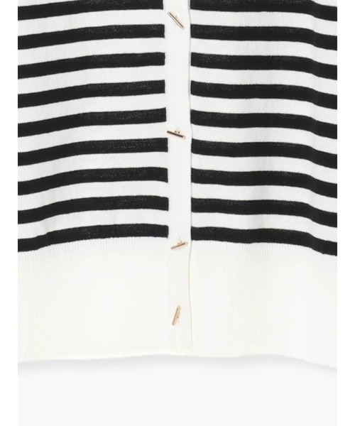Te chichi(テチチ)の「Tバー釦クルーネックカーディガン(カーディガン/ボレロ・レディース・ブラック/オフホワイト/シルバー/オレンジ/モカ・フリ-)」の16枚目の写真