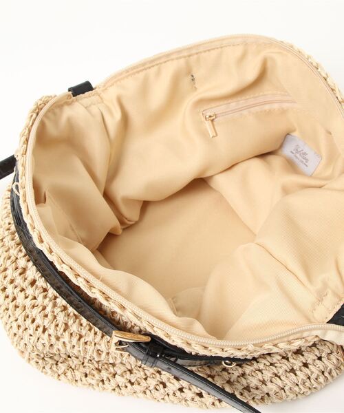 UNBILLION（アンビリオン）の「カシュカシュ cachecache / ベルトハンドル2way手編みショルダーバッグ（かごバッグ・レディース・ブラウン/ブラック/グレー/レオパード・FREE）」の7枚目の写真