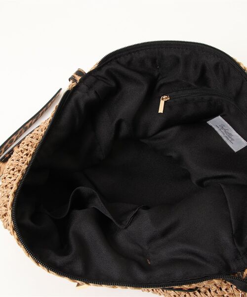 UNBILLION（アンビリオン）の「カシュカシュ cachecache / ベルトハンドル2way手編みショルダーバッグ（かごバッグ・レディース・ブラウン/ブラック/グレー/レオパード・FREE）」の8枚目の写真