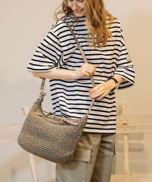 UNBILLION（アンビリオン）の「カシュカシュ cachecache / ベルトハンドル2way手編みショルダーバッグ（かごバッグ・レディース・ブラウン/ブラック/グレー/レオパード・FREE）」の3枚目の写真