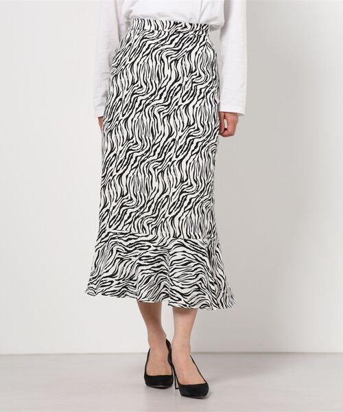 WEGO（ウィゴー）の「WEGO/マーメイドロングスカート（スカート・レディース・その他1/アニマル/ホワイト/ブラック・FREE）」の8枚目の写真