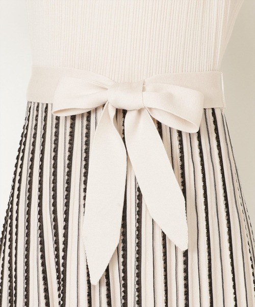 WILLSELECTION（ウィルセレクション）の「バイカラーストライプニットワンピース（ワンピース・レディース・ライトベージュ/ボルドー/ブラック・MEDIUM）」の12枚目の写真