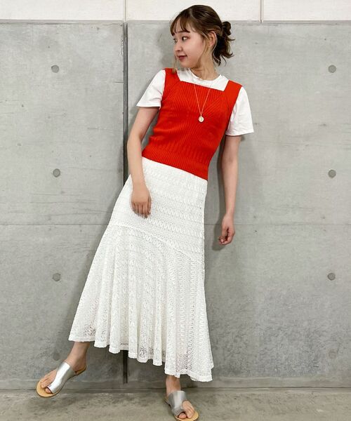 fredy emue（フレディエミュ）の「切替フレアレーススカート（スカート・レディース・ブラック/オフホワイト・36/38）」の3枚目の写真