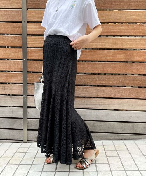 fredy emue（フレディエミュ）の「切替フレアレーススカート（スカート・レディース・ブラック/オフホワイト・36/38）」の16枚目の写真