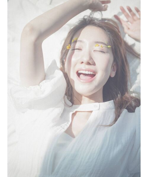 COTORICA(コトリカ)の「袖ボリューム2WAYブラウス(シャツ/ブラウス・レディース・ブラック/オフホワイト/ライトグリーン・FREE)」の9枚目の写真