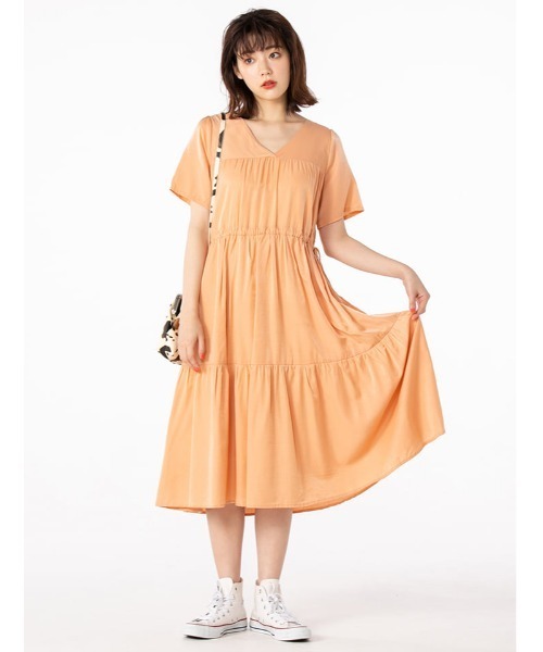fifth calin（フィフスカラン）の「パステルカラーVネックティアードワンピース（ワンピース・レディース・イエロー/オレンジ/グリーン・MEDIUM）」の3枚目の写真