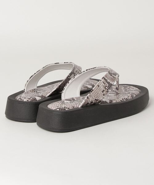 LibertyDoll（リバティードール）の「Liberty doll / スクエアトングボリュームソールサンダル　厚底スライドサンダル　ワンマイルサンダル(4123)（サンダル・レディース・ホワイト/ブラック/パイソン/ホワイト系その他/モカ/ブラウン・S/M/L/LL）」の7枚目の写真